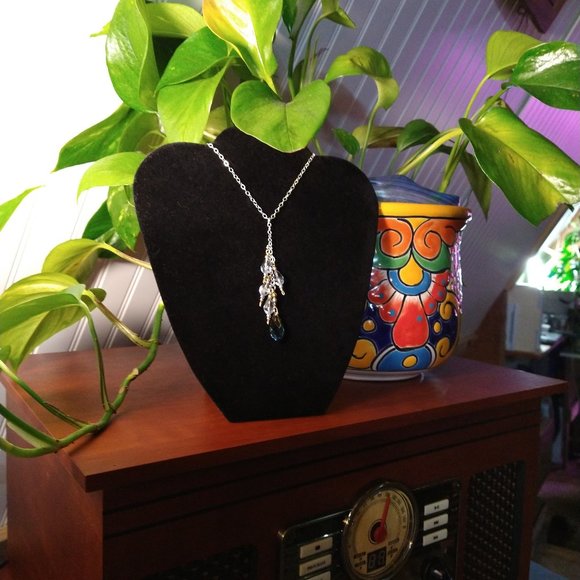 CCLLCDesigned Wired "Silver, Bleu and Gold" - Picture 3 of 3